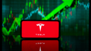 주식 시장에 Tesla (TSLA). 테슬라의 재정적 성공과 이익.