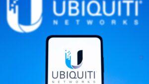 스마트폰에 표시되는 Ubiquiti(UI) 로고와 이미지 배경에 파란색과 흰색으로 표시됩니다.
